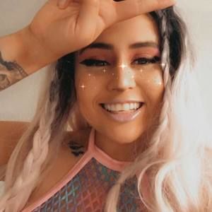 Meet your Posher, Marie